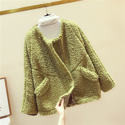 Női téli pehelykabát barna, bézs, rózsaszín, kék és zöld zsebekkel