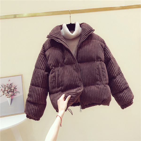 Új modell női téli kabát spitz nyakkivágással fehér, fekete, barna és lila színekben