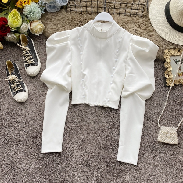 Retro stílusú női blúz négy színben, gyöngyökkel és széles ujjakkal