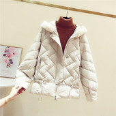 Őszi-téli női kabát kapucnival fehér, fekete, sárga és zöld színekben