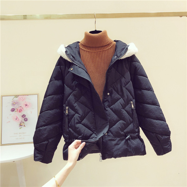 Őszi-téli női kabát kapucnival fehér, fekete, sárga és zöld színekben