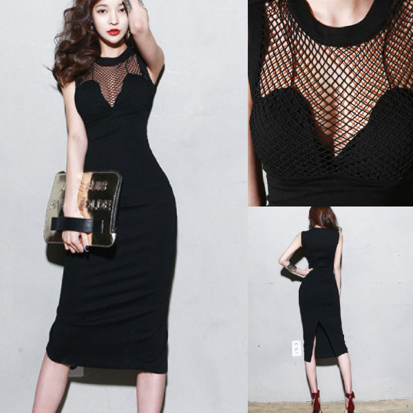 Rochie modernă de damă cu decolteu oval și cu fantă în negru