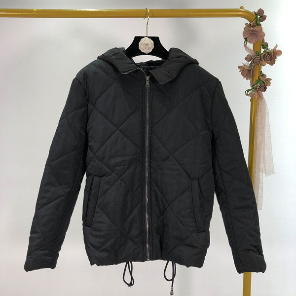 Őszi-téli kabát cipzárral és kapucnival, lila és fekete színben