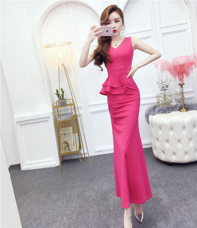 Μοντέρνο γυναικείο φόρεμα με λαιμόκοψη σε ροζ και μοβ χρώμα