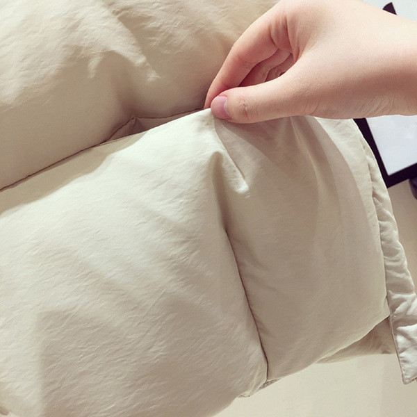 Vesta moderna de dama toamna-iarna cu cravate in negru si bej