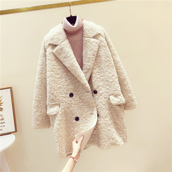 Stílusos női pehelykabát spitz nyakkivágással szürke, barna és bézs színben