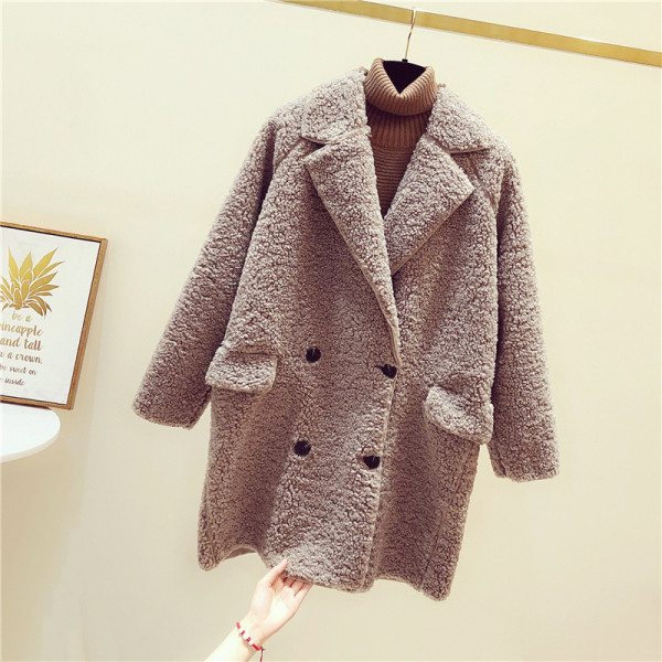 Stílusos női pehelykabát spitz nyakkivágással szürke, barna és bézs színben