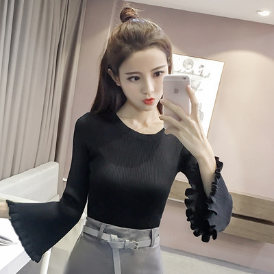 Bluza de dama in negru, bej si negru Model Slim cu decolteu rotund