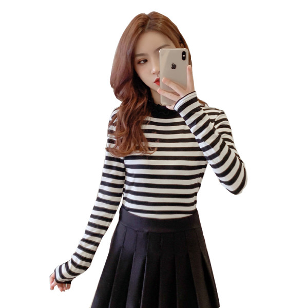 Csíkos női blúz három színben alacsony gallérral és hosszú ujjal