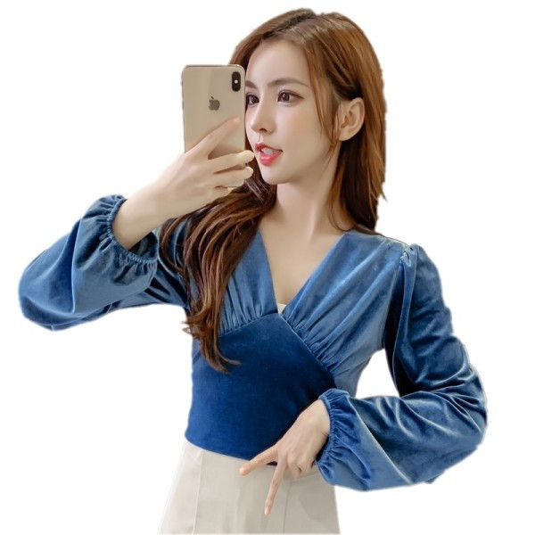 Γυναικεία βελούδινη μπλούζα σε πράσινο και μπλε  χρώμα με V-neck