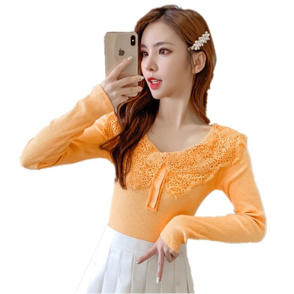 Modern női blúz fekete, narancssárga és bézs színben, csipkével és gombokkal