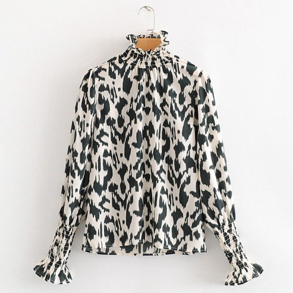 Modern női blúz pólógallérral és leopárdmintával, barna, rózsaszín, zöld és fekete színekben