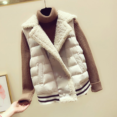 Női őszi-téli mellény spitz nyakkivágással, fekete-fehér színben