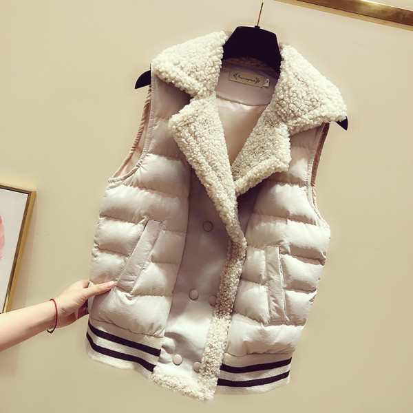 Női őszi-téli mellény spitz nyakkivágással, fekete-fehér színben