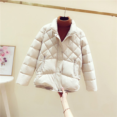 Geaca de iarna de dama lungime standard in alb si negru