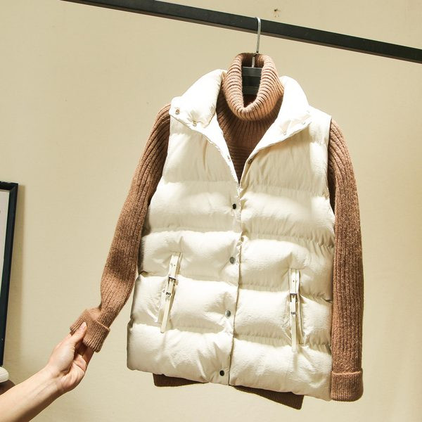 Női alkalmi mellény kerek nyakkivágással, fekete-fehér színben