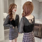 Modern női blúz fekete és bézs színben bársonnyal és nyakkendővel