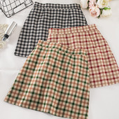 Retro stílusú kockás rövid szoknya három színben, magas derékkal