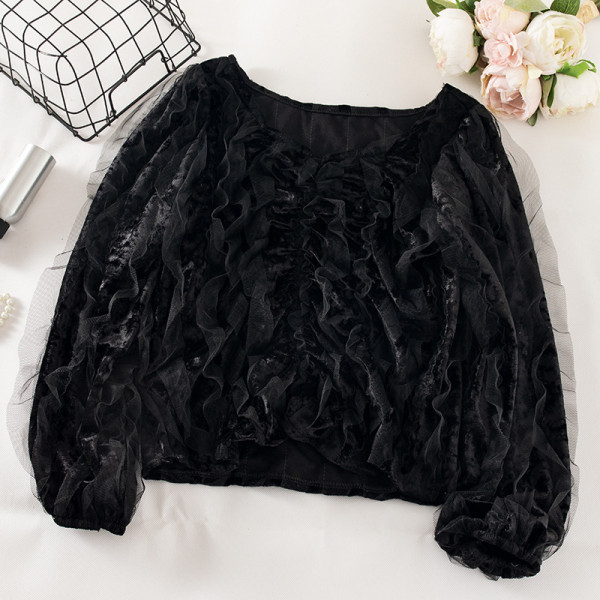 Fekete, barna és fehér női blúz négyzet alakú nyakkivágással és hosszú ujjal