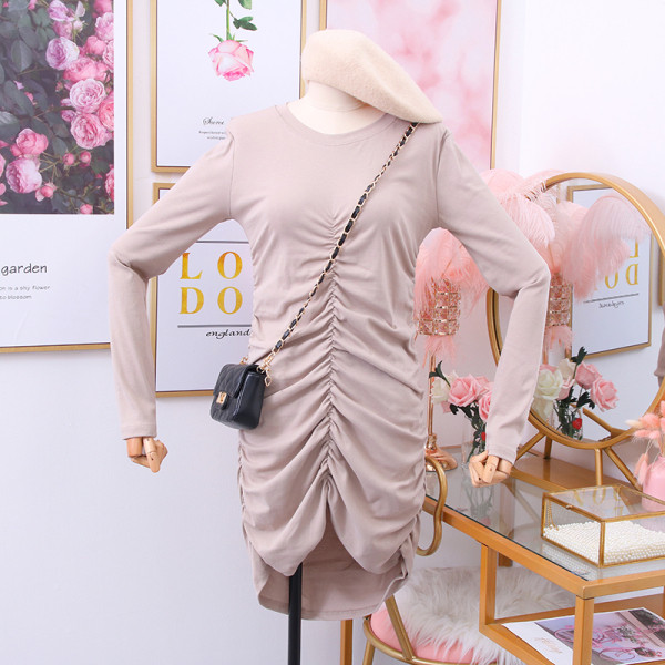 Rochie casual de dama cu decolteu oval si maneci lungi in bej, gri si negru