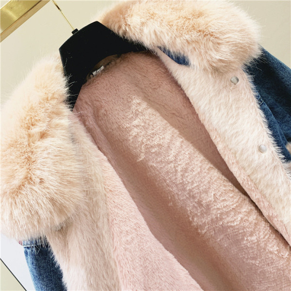 Női őszi farmerdzseki, fekete-kék pehelyzsebekkel