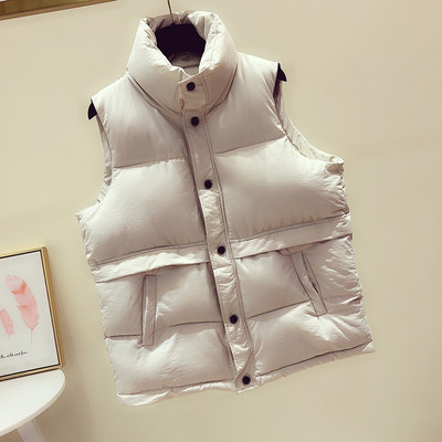 Alkalmi női mellény fehér, fekete és piros zsebekkel