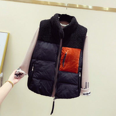 Női őszi-téli mellény fekete és bézs színű pehellyel és zsebekkel