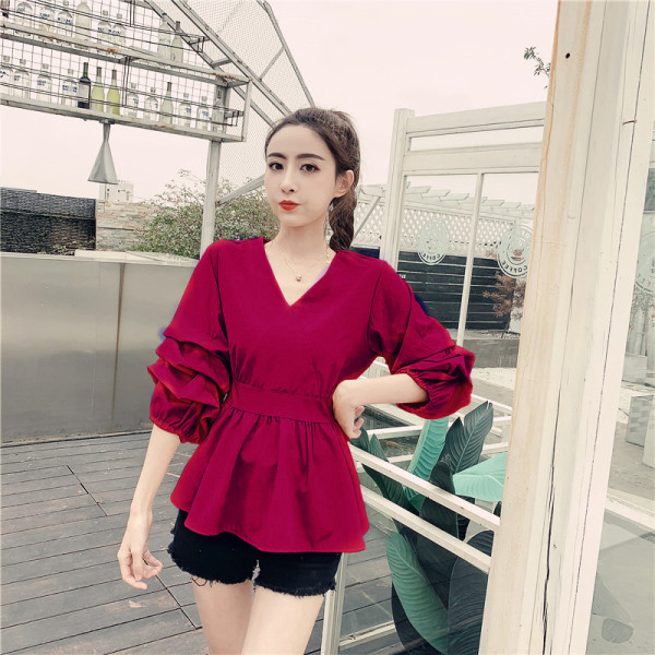 Piros, sárga és fehér női ing V-nyakkal