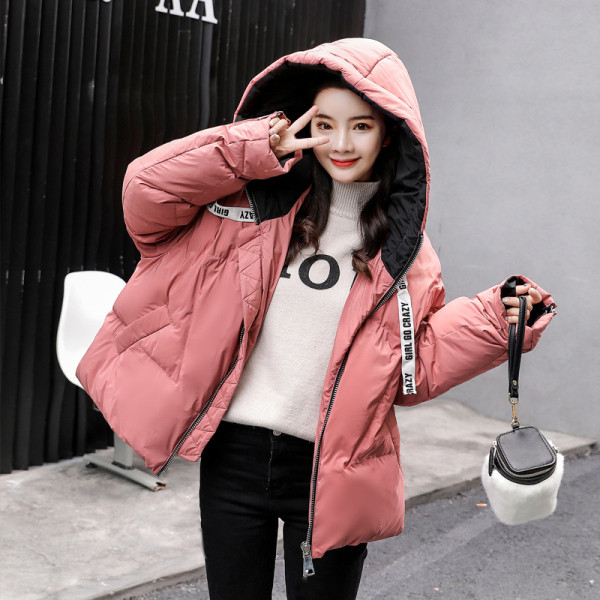 Női téli kabát kapucnival - széles modell sárga, rózsaszín és bézs színben