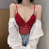 Μοντέρνο γυναικείο δαντελωτό μπουστάκι με λεπτές λωρίδες σε λευκό, κόκκινο και μαύρο χρώμα