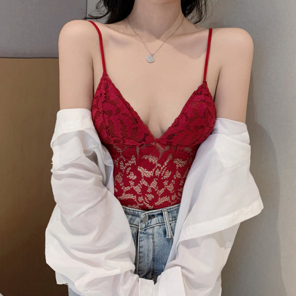 Μοντέρνο γυναικείο δαντελωτό μπουστάκι με λεπτές λωρίδες σε λευκό, κόκκινο και μαύρο χρώμα