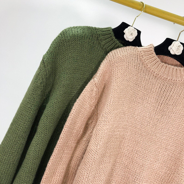 Széles őszi-téli pulóver sima modell rózsaszín és zöld színben