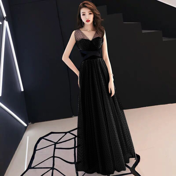 Formális női pöttyös ruha, szürke és fekete tüllel