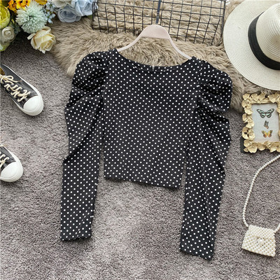 Retro stílusú női blúz öt színben, kerek nyakkivágással, hosszú ujjakkal