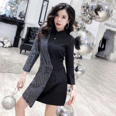 Aszimmetrikus női ruha gombokkal és flitterekkel, fekete Slim modellben