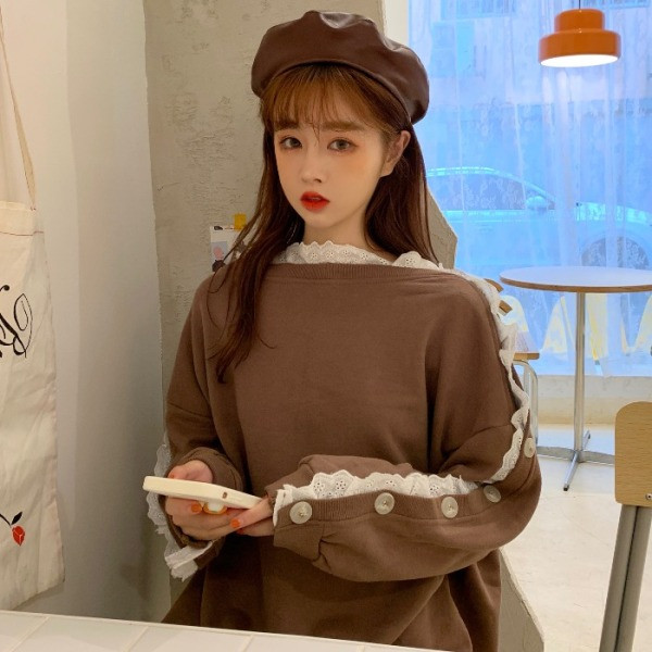 Női alkalmi blúz fürtökkel és gombokkal, szürke és barna színben