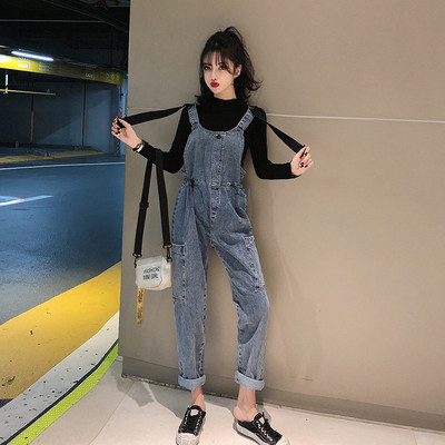 Új modell farmer overál zsebekkel és derékban megkötővel, kék színben