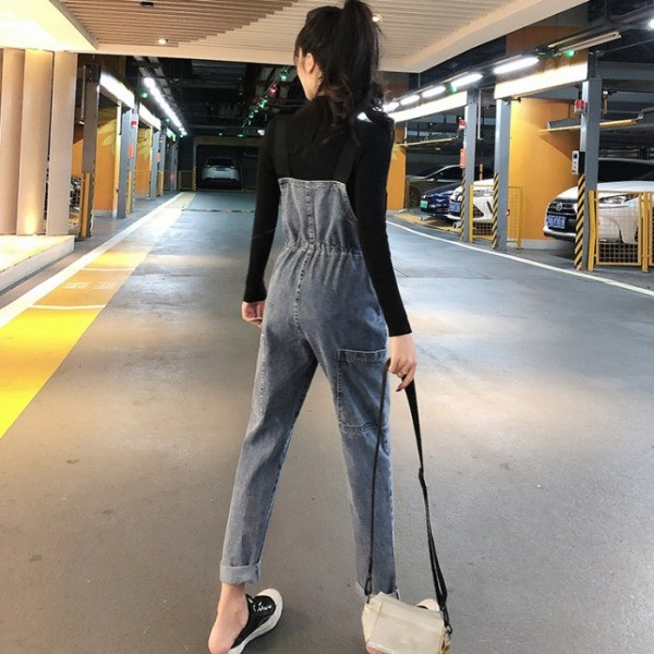 Új modell farmer overál zsebekkel és derékban megkötővel, kék színben