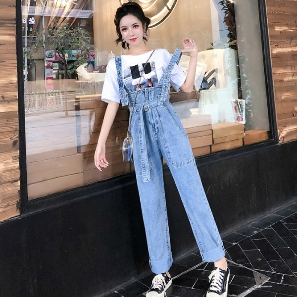 Modern farmer jumpsuit egyenes modell magas derékkal, kék színben