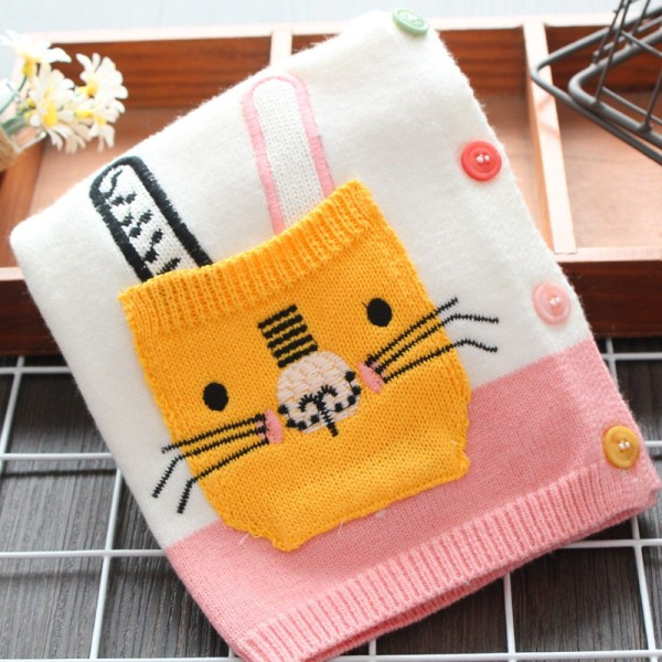 Új modell gyerekkardigán színes gombokkal és fehér hímzéssel lányoknak