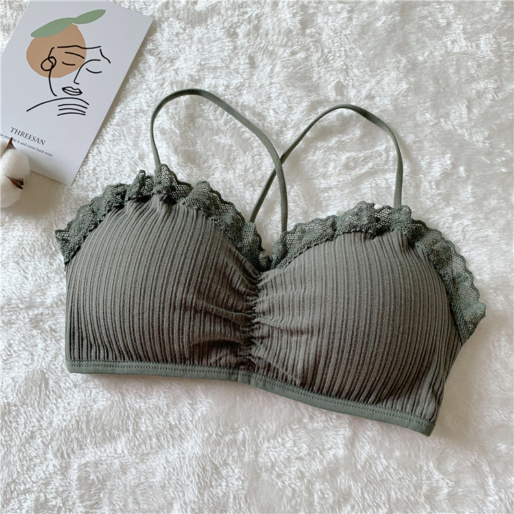 Női rövid melltartó csipkével és vékony pántokkal fehér, zöld, fekete, sárga, szürke és rózsaszín színben