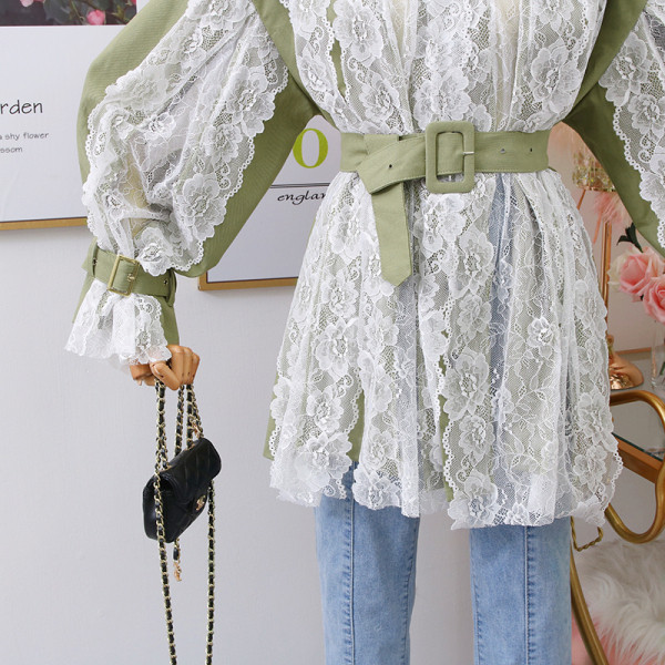 Női csipke ing klasszikus gallérral és övvel zöld és fekete színben