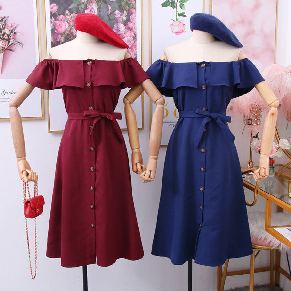 Γυναικείο καθημερινό φόρεμα με κουμπιά, ζώνη και λαιμόκοψη σε διάφορα χρώματα