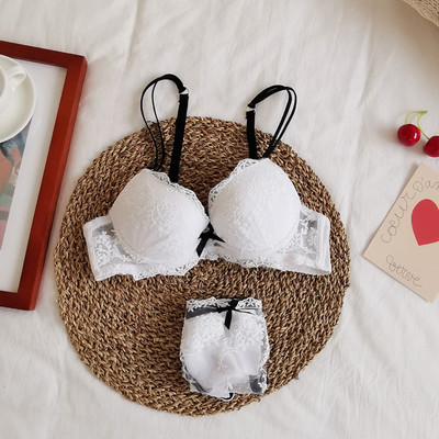 Set de sutien și bikini din dantelă pentru femei în alb, roz și negru