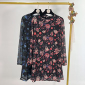 Lezser tüll alkalmi ruha fekete színben virágmintával