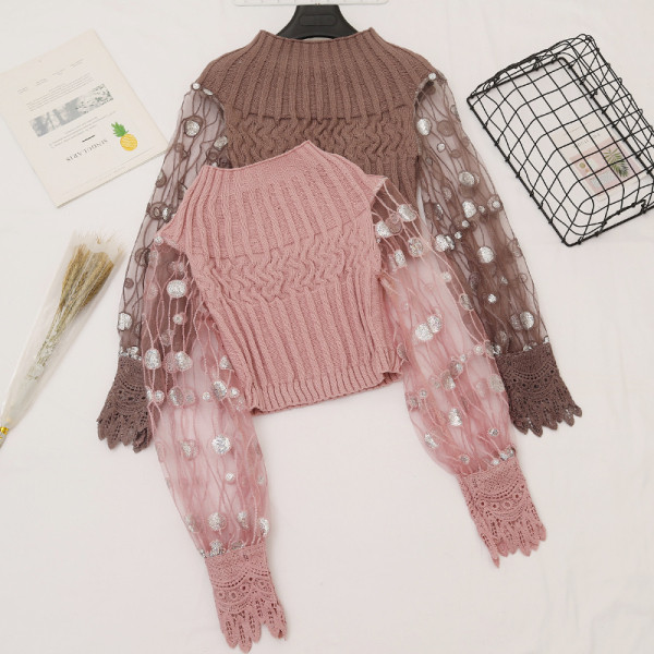 Γυναικείο πουλόβερ σε μαύρο, ροζ, καφέ και λευκό με πούλιες και δαντέλες