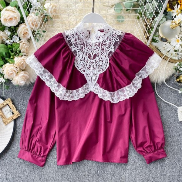 Új modell női blúz csipkével és pólógallérral több színben
