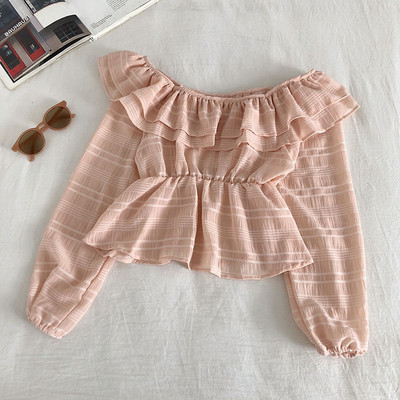 Μοντέρνα γυναικεία μπλούζα σε πέντε χρώματα με βολάν και μακριά μανίκια