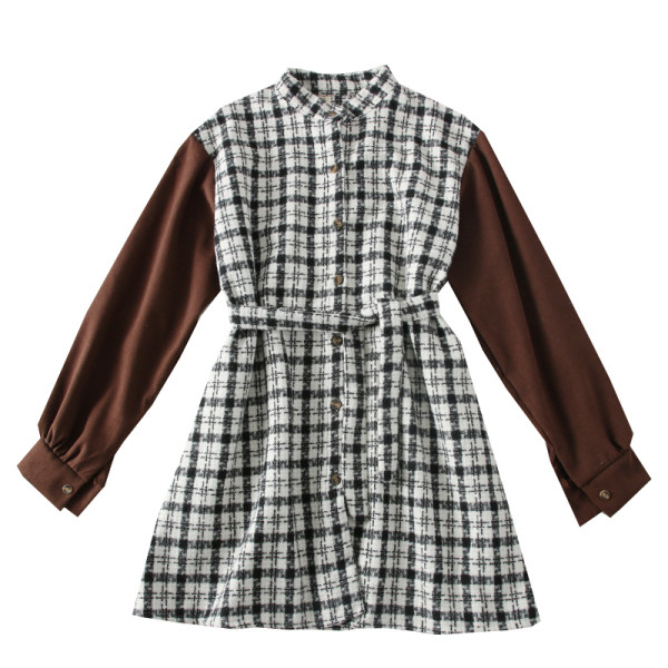 Rochie de dama in carouri cu curea, nasturi si maneci lungi in bej, negru si maro