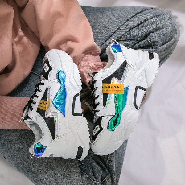 Tenisi casual dama de primavara-toamna cu elemente colorate in alb